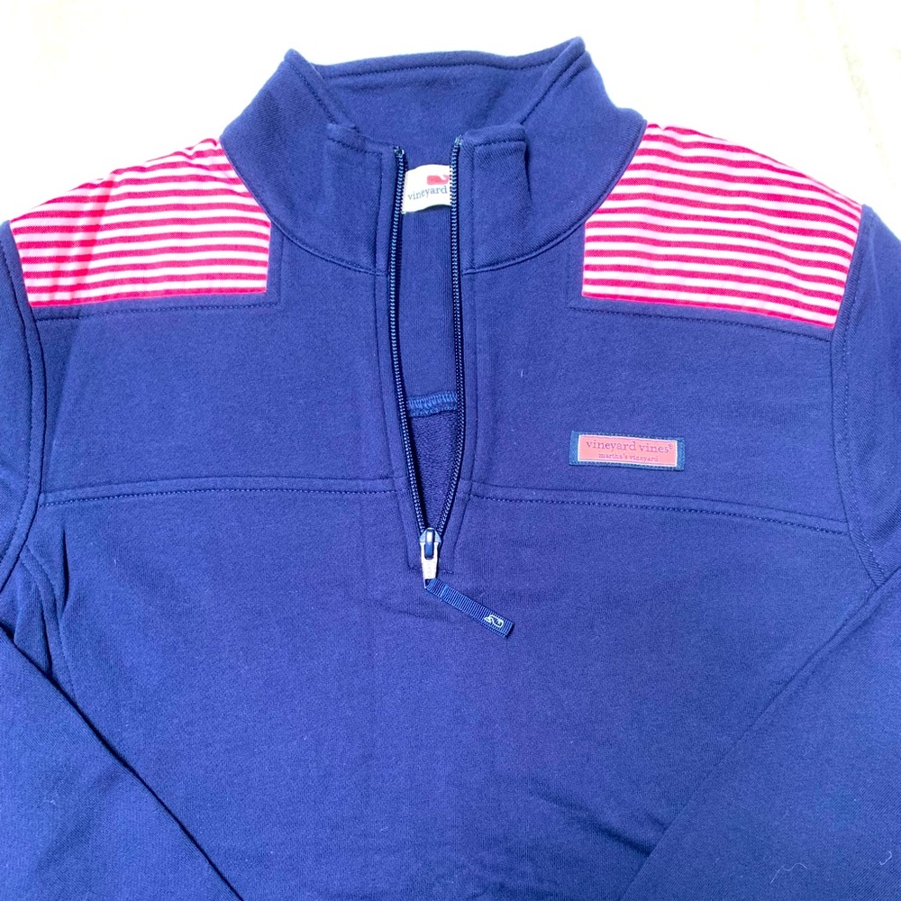 Vineyard Vines Sweater - Size M
